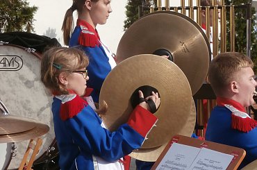 Koncert przy fontannach. Dyryguje Dariusz Krajewski #Grandioso #MDK #Radom