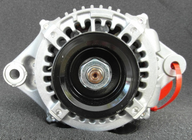 Alternator BOSCH 0986043061 Toyota Previa