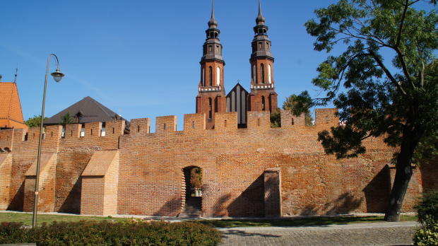 Opole, Mury obronne