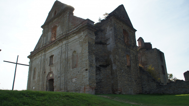 Ruiny Klasztoru Karmelitów Bosych w Zagórzu