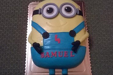 Minionek #minionki #minionek #tort z #minionkami #tort #torty #okolicznościowe #torty #dla #dzieci